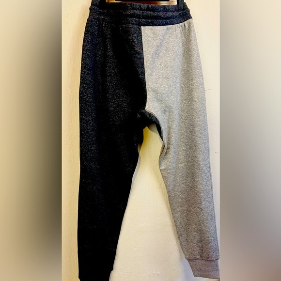 Fablectics, heather/light gray each leg, size M - Picture 4 of 4